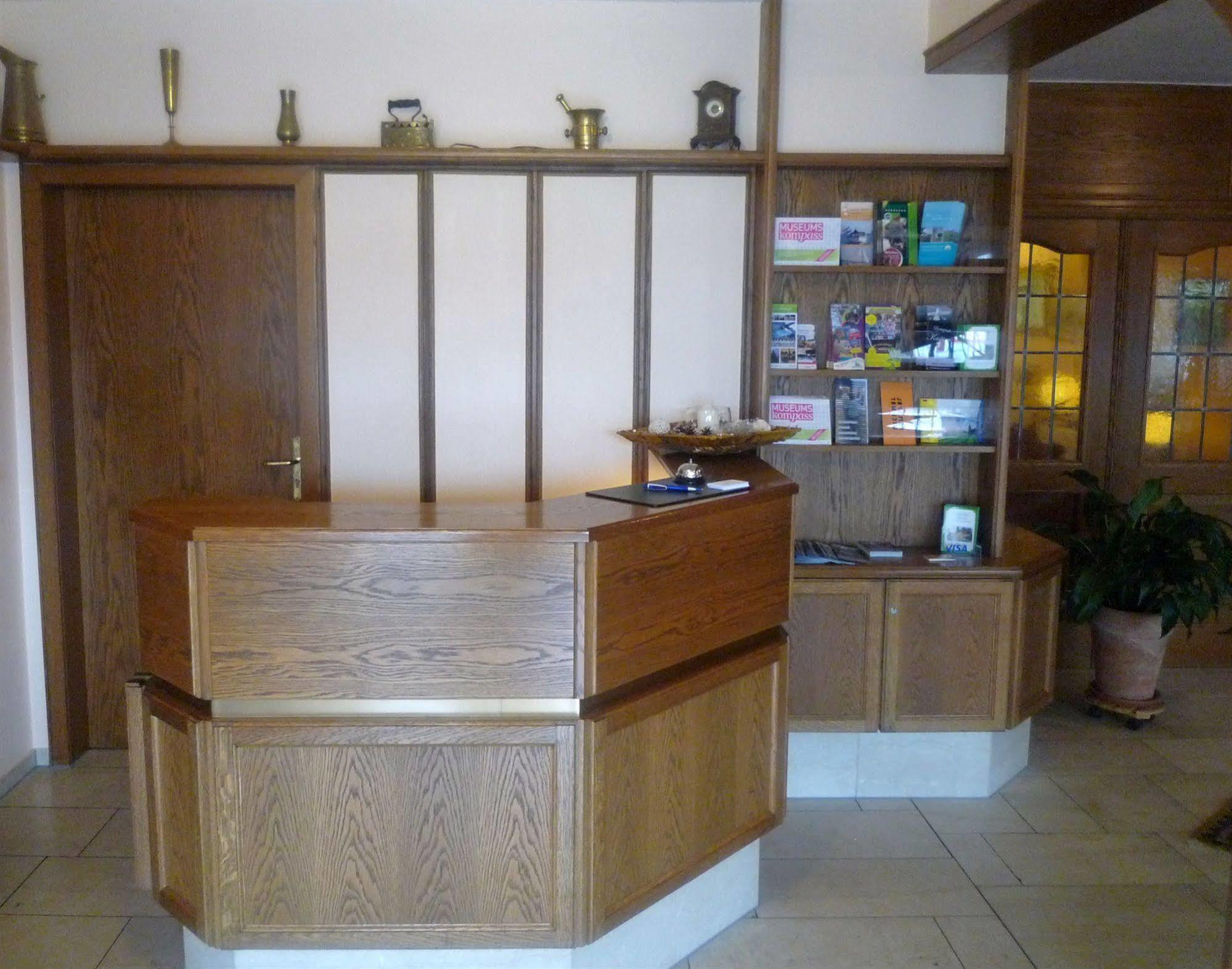 Hotel - Restaurant Veldscholten Линген Экстерьер фото