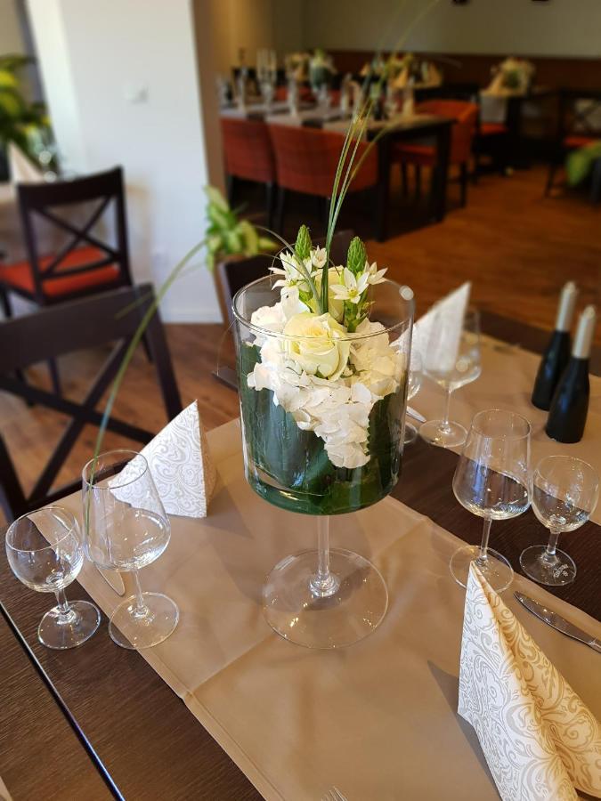 Hotel - Restaurant Veldscholten Линген Экстерьер фото