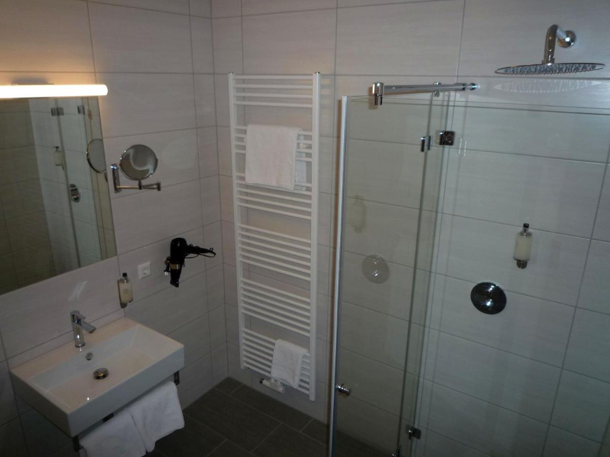 Hotel - Restaurant Veldscholten Линген Экстерьер фото